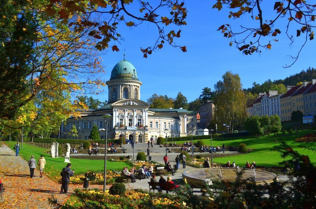 Dom Puchacza W Ladku-Zdroju Villa Ladek-Zdroj Exterior photo